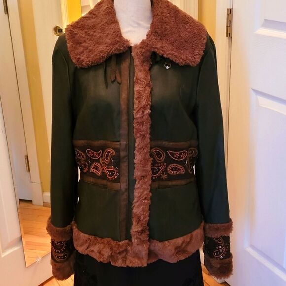 VINTAGE FAUX LEATHER EMBROIDERED JACKET - Picture 3 of 9